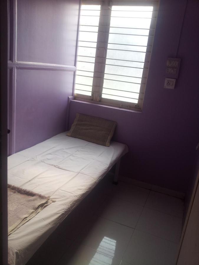 Shree Balaji Guest House Nashik Room photo
